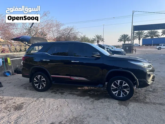 Toyota Fortuner 2018 photo 3