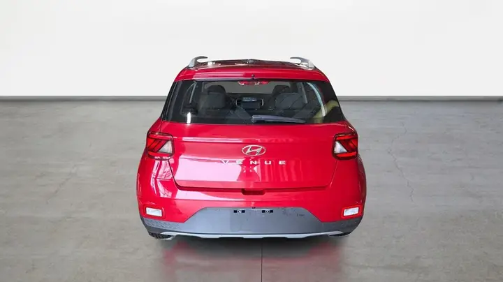 Hyundai Venue 2023 photo 3