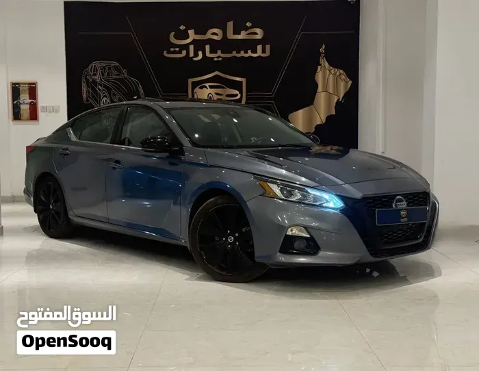 Nissan Altima 2022 photo 2