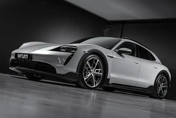 Porsche Taycan 4 2023 photo 2