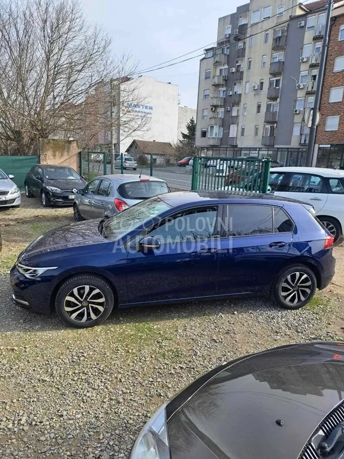 Volkswagen Golf 8 2022 photo 3