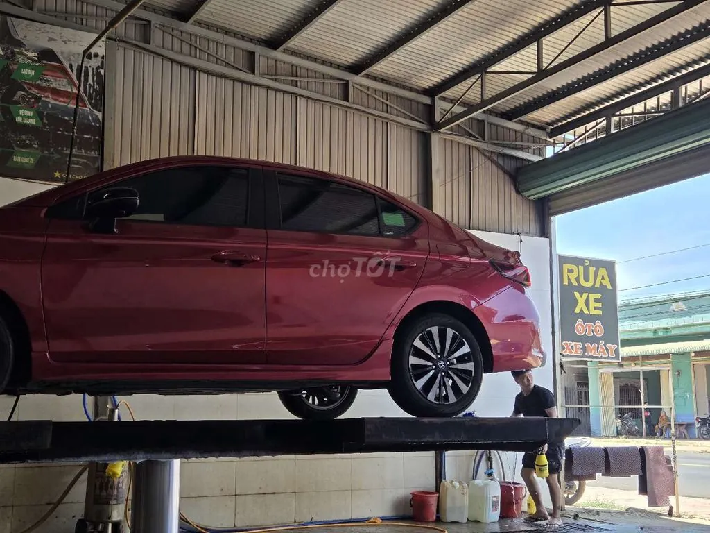 Honda City 2023 photo 2
