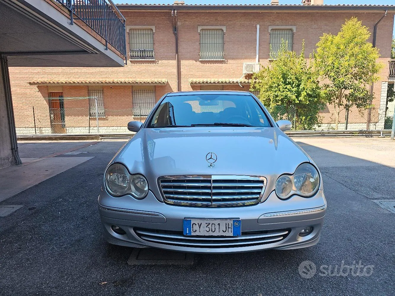 Mercedes-Benz W203 2006 photo 2