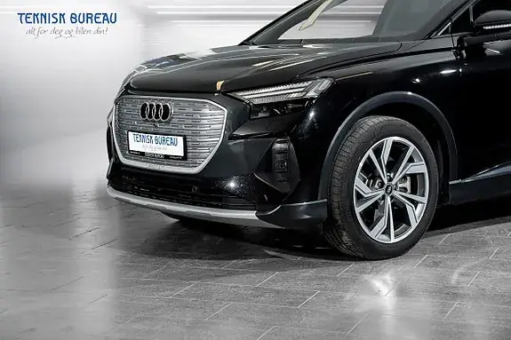 Audi Q4 E-Tron 2022 photo 3