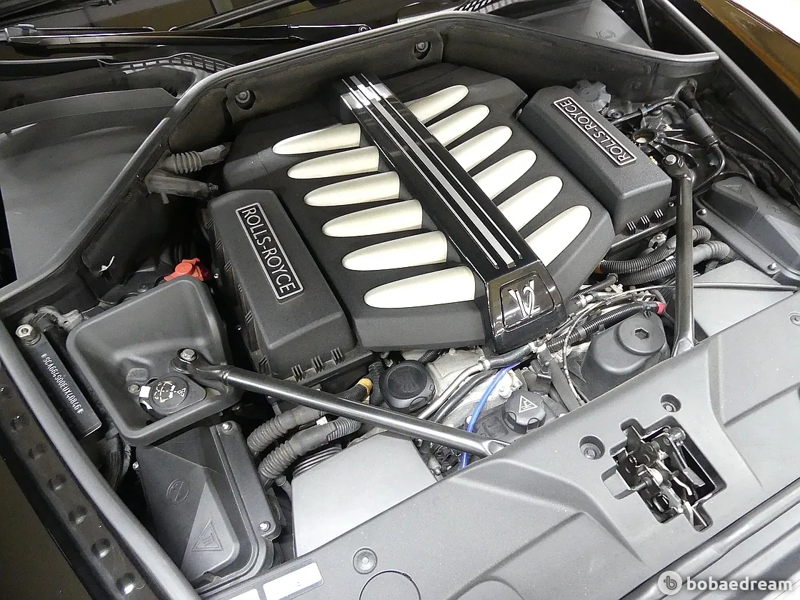 Rolls-Royce Ghost 2014 photo 5