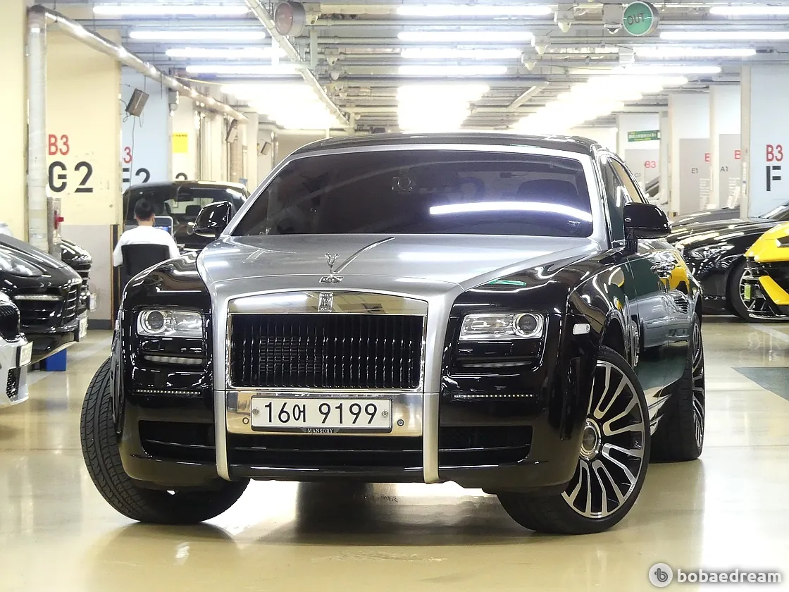 Rolls-Royce Ghost