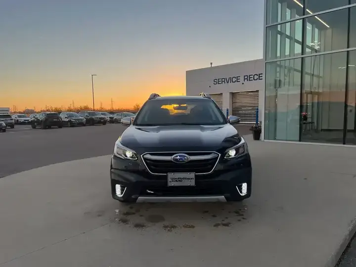 Subaru Outback 2022 photo 2