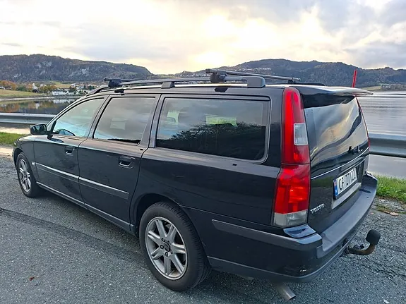 Volvo V70 2004 photo 3