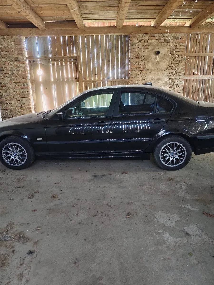 BMW 3 Series 2001 photo 2