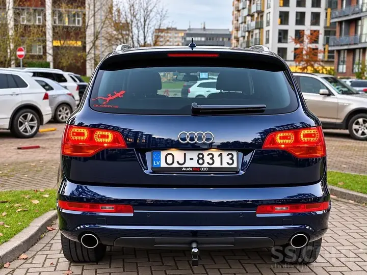 Audi Q7 2007 photo 5