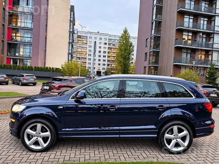 Audi Q7 2007 photo 4