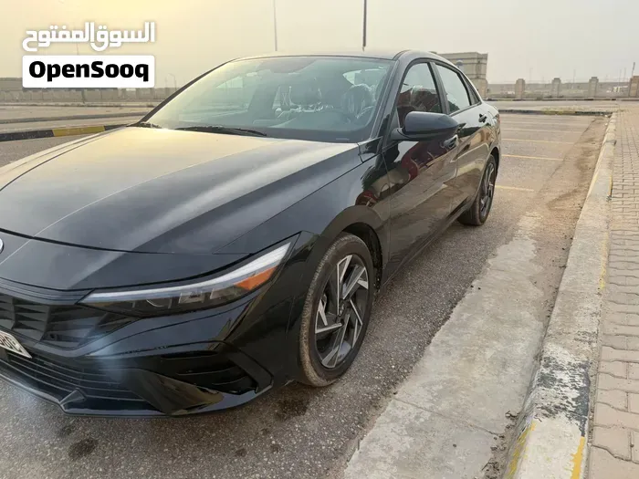 Hyundai Elantra 2025 photo 5