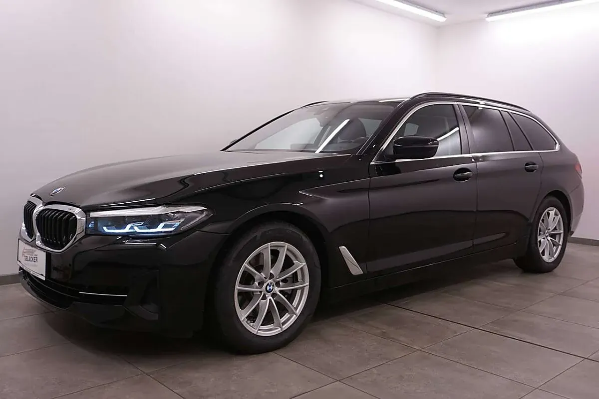 BMW 5 Series 2021 photo 3