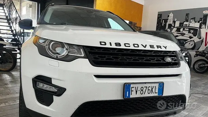 Land Rover Discovery Sport 2019 photo 2