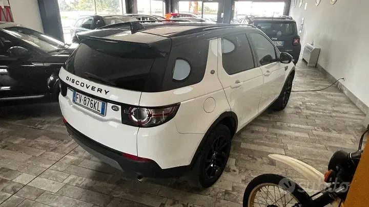 Land Rover Discovery Sport 2019 photo 5