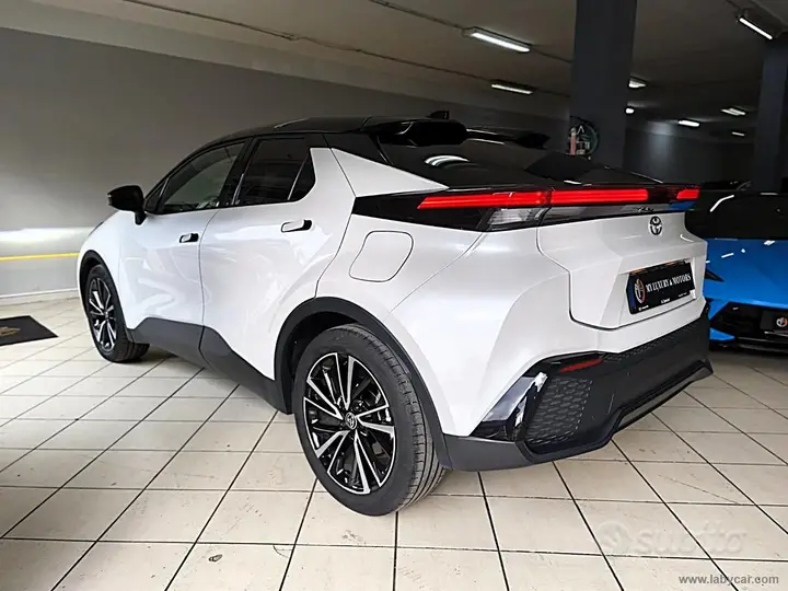 Toyota C-Hr 2024 photo 4