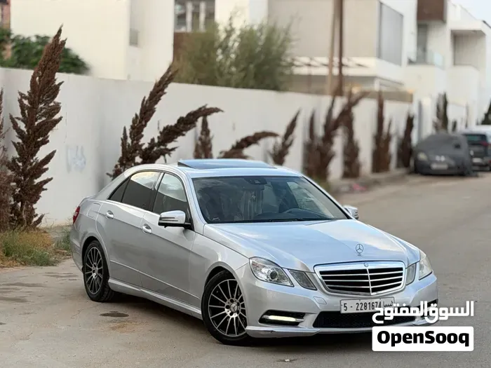 Mercedes-Benz E-Class 2012 photo 3