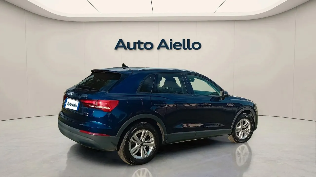 Audi Q3 2021 photo 4