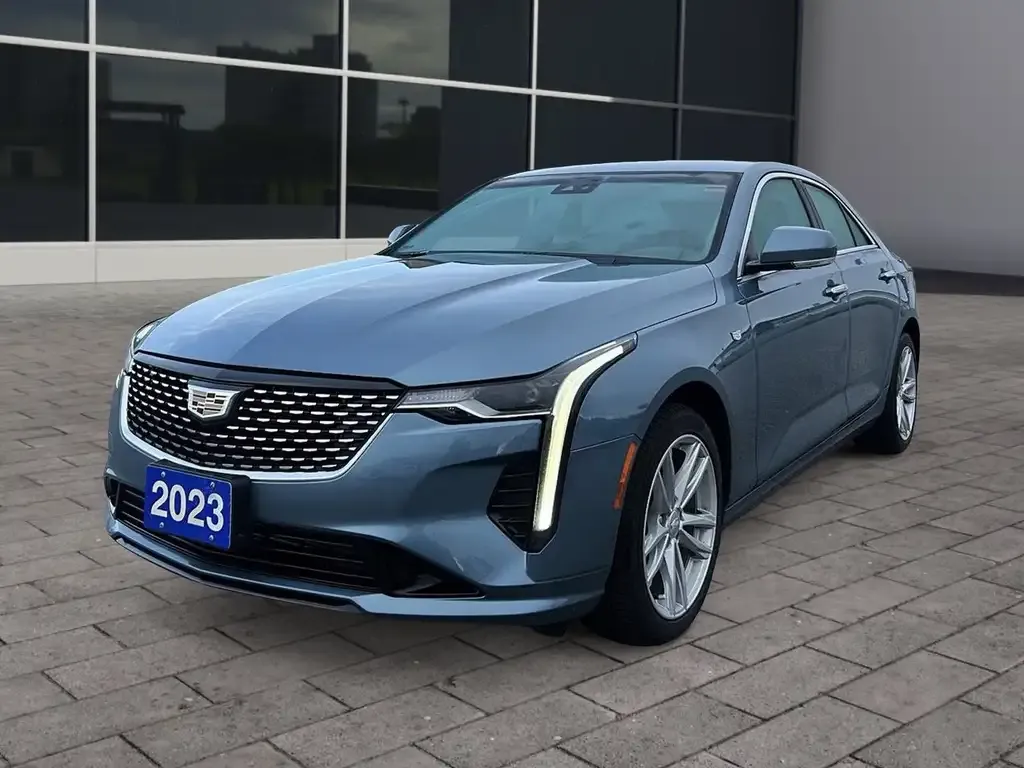 Cadillac Ct4