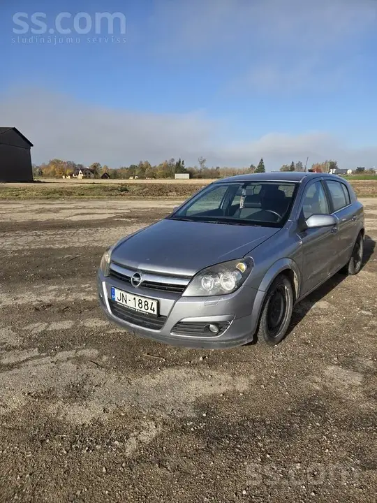 Opel Astra 2005 photo 2