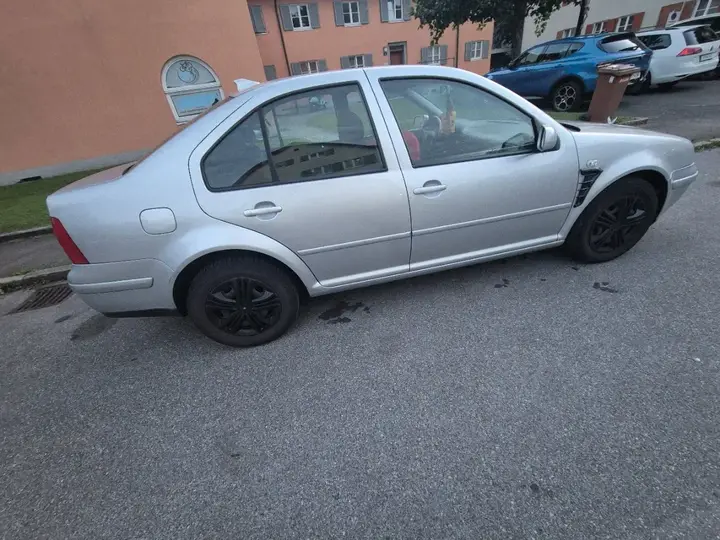 Volkswagen Bora 2003 photo 2