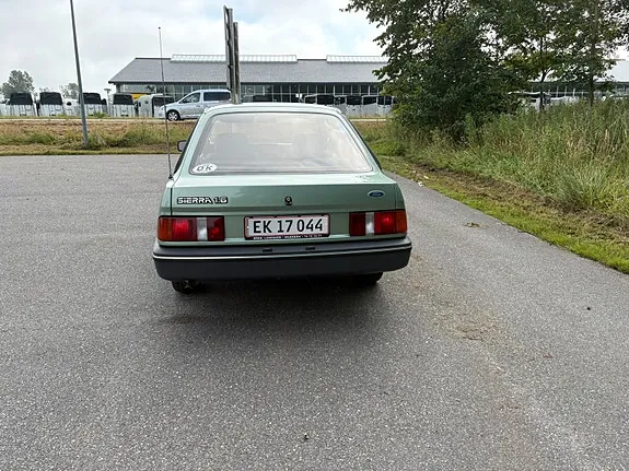 Ford Sierra 1987 photo 3