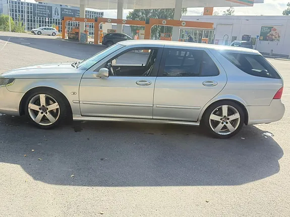 Saab 9-5