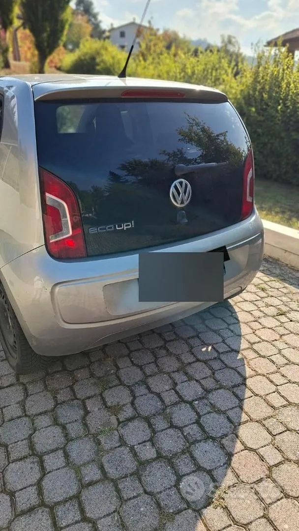 Volkswagen Up 2013 photo 4