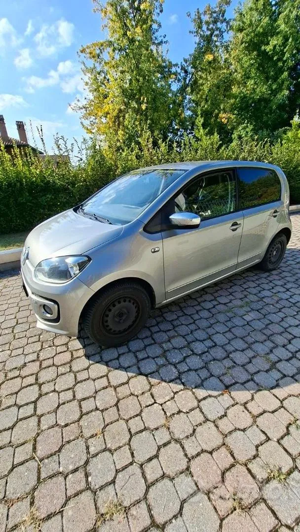 Volkswagen Up