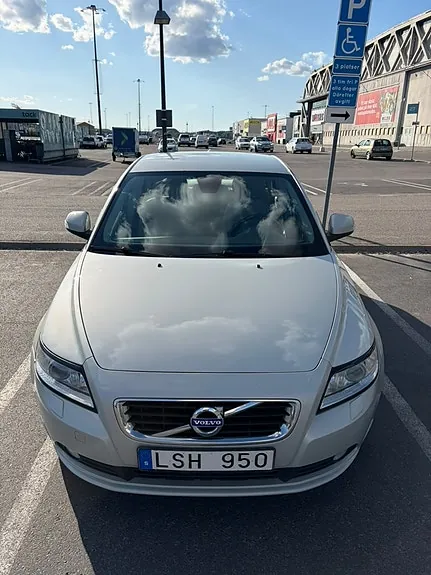 Volvo S40