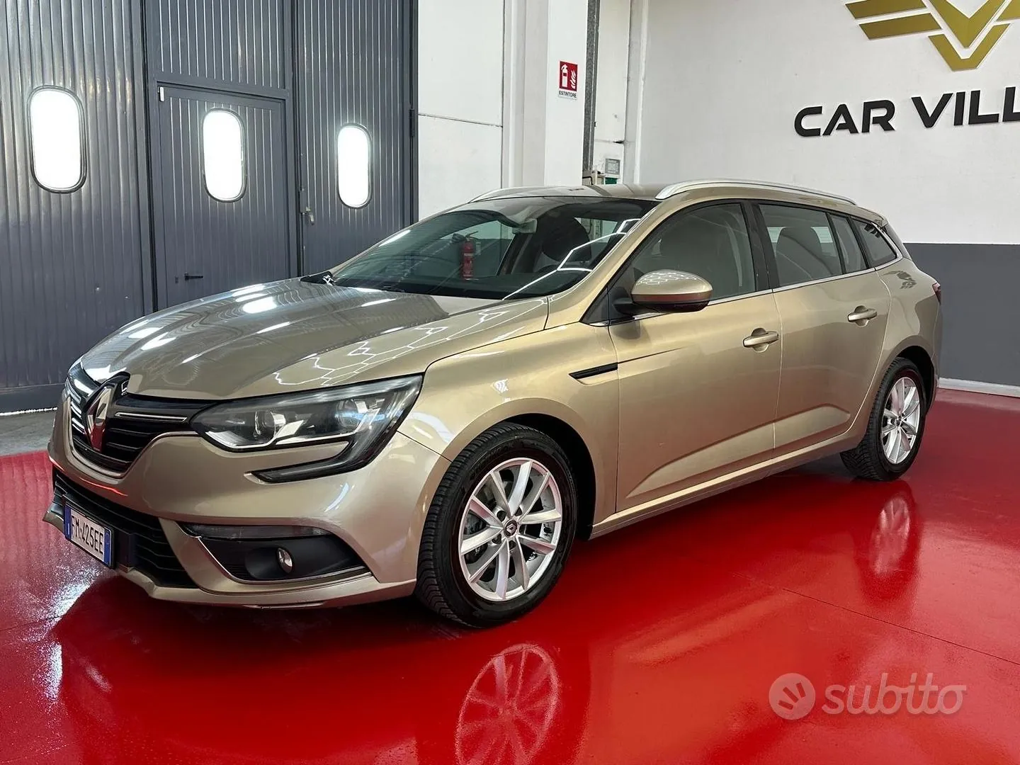 Renault Megane 2017 photo 2