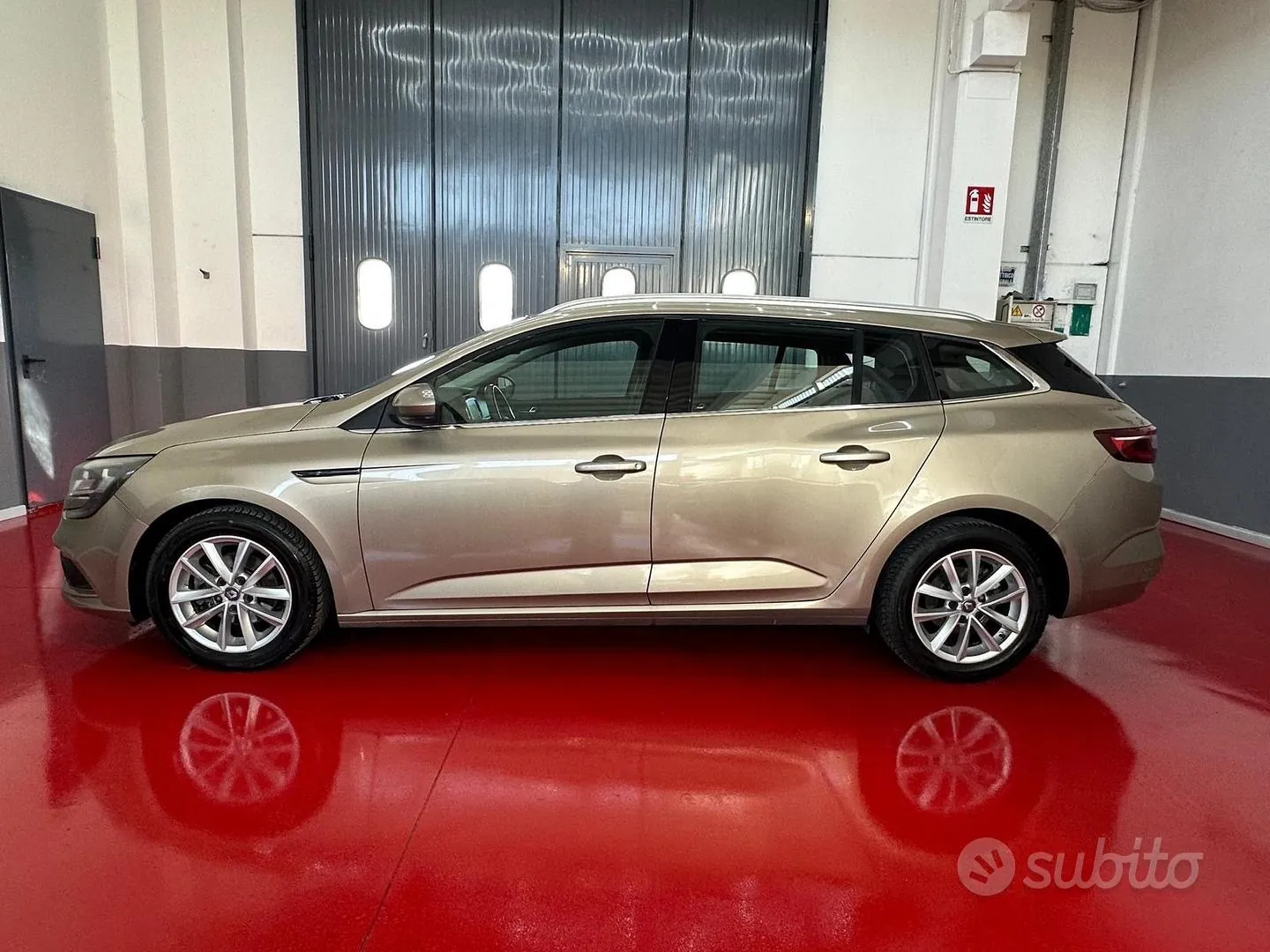 Renault Megane 2017 photo 4