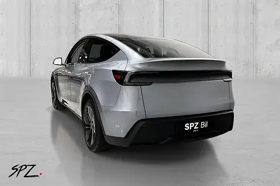 Tesla Model Y 2025 photo 5