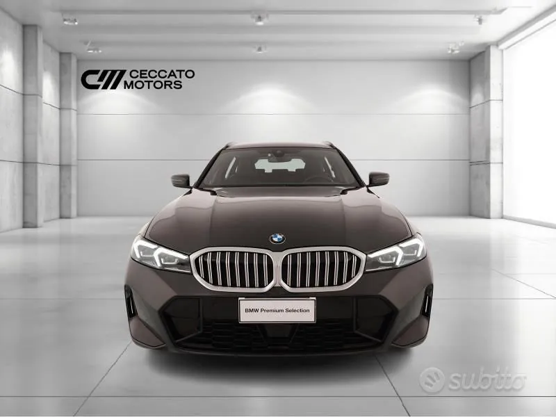 BMW 3 Series 2022 photo 2