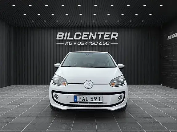 Volkswagen Up 2016 photo 2