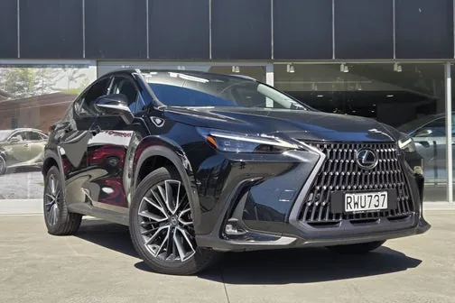 Lexus Nx 450H+