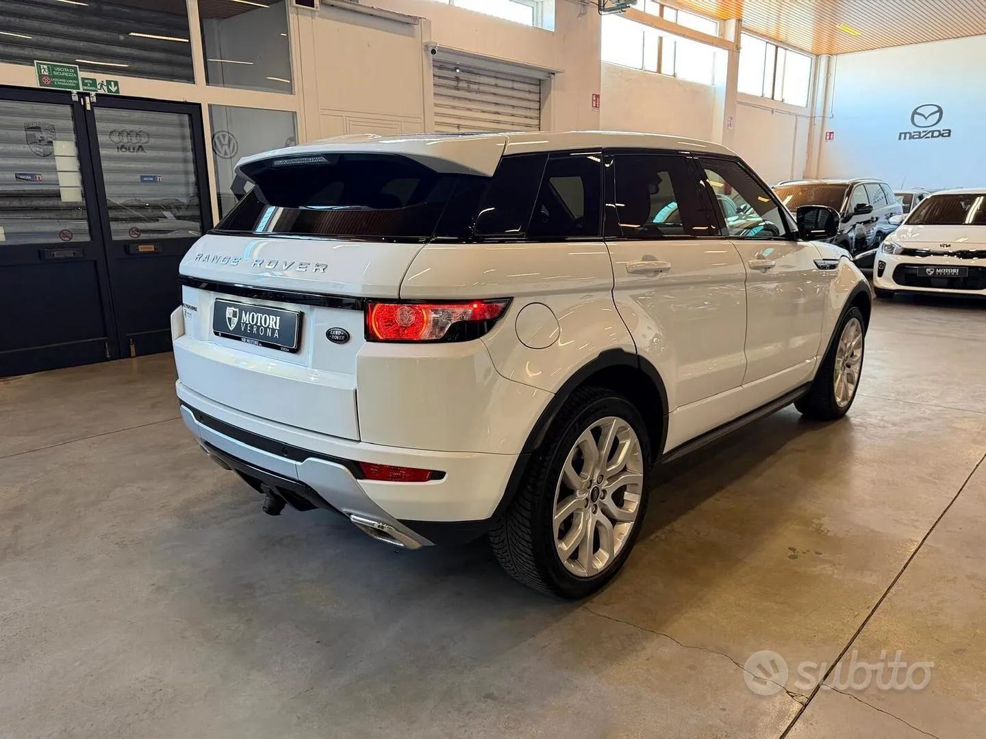 Land Rover Range Rover Evoque 2013 photo 4