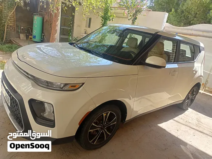 Kia Soul 2022 photo 2