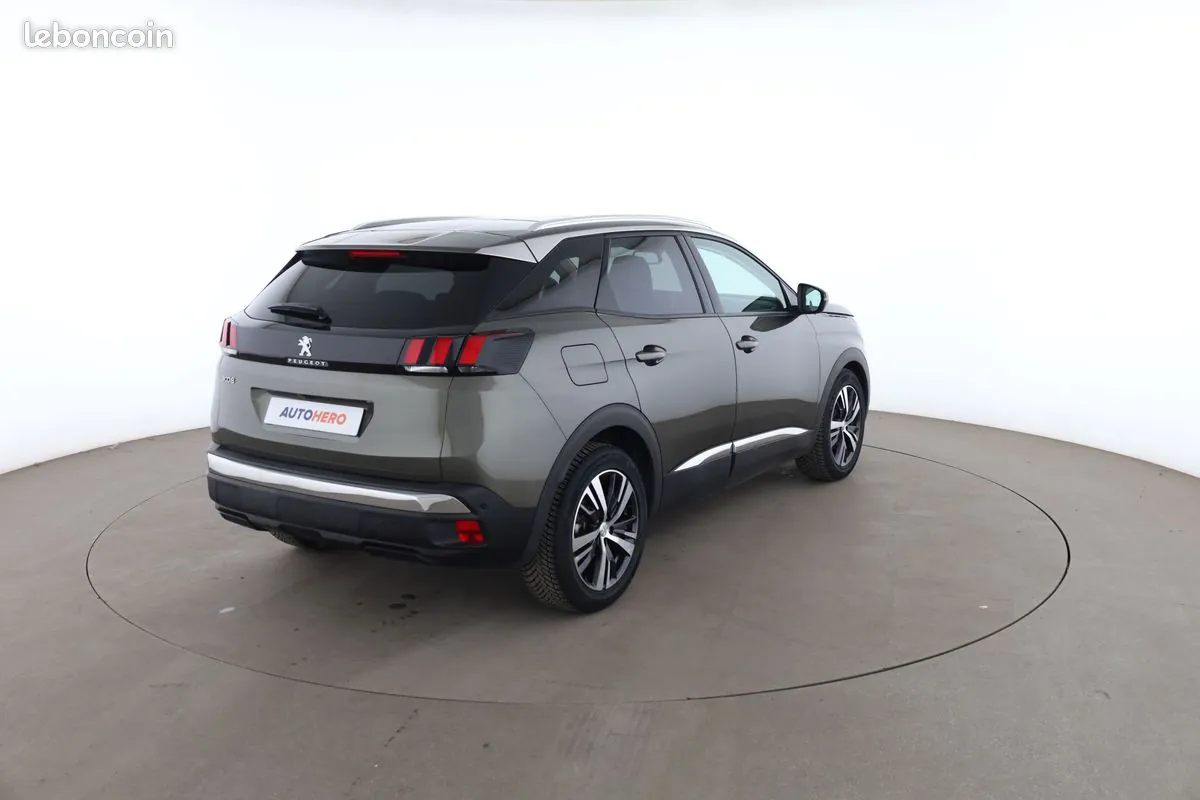 Peugeot 3008 2018 photo 3