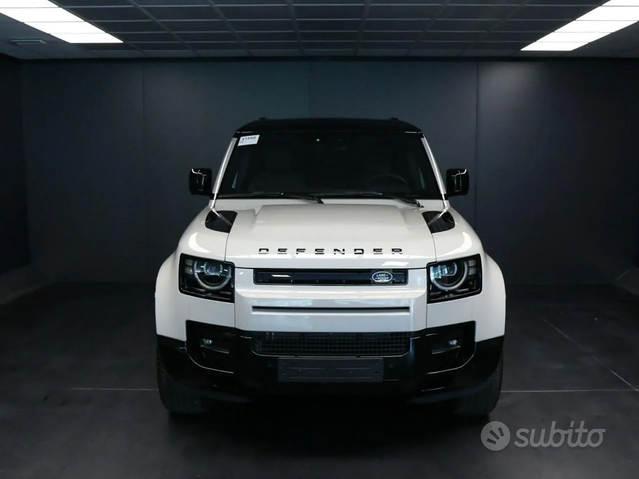 Land Rover Defender 2026 photo 2