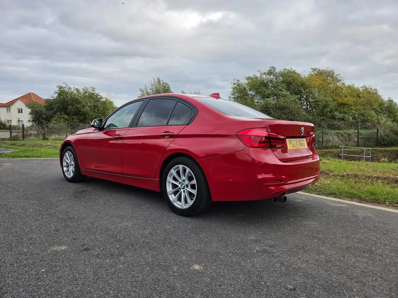 BMW 3 Series 2017 photo 5