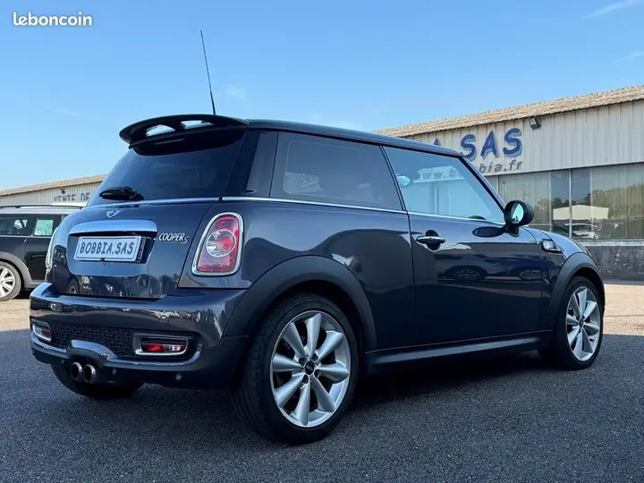 Mini Cooper S 2013 photo 4