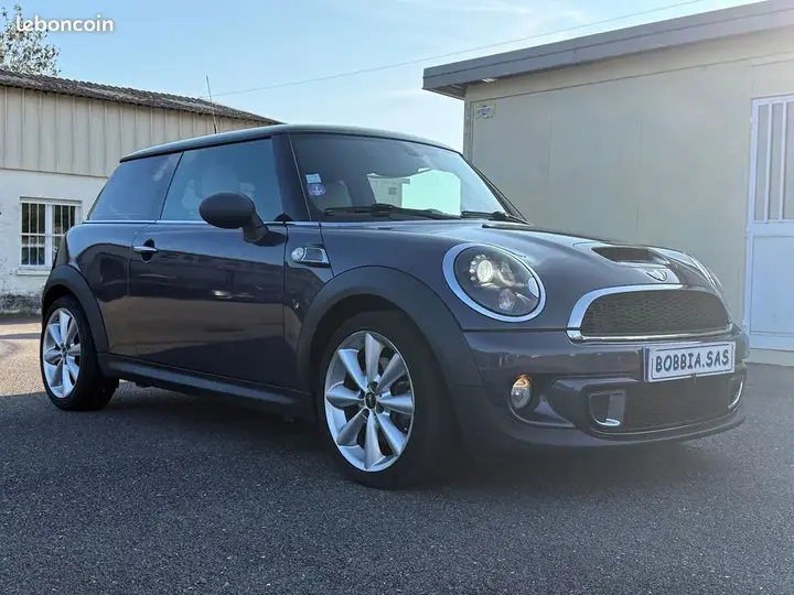 Mini Cooper S 2013 photo 3