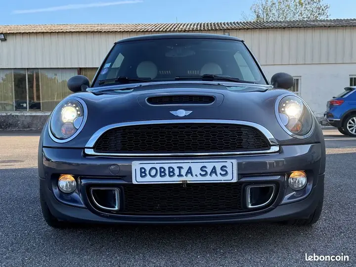 Mini Cooper S 2013 photo 2