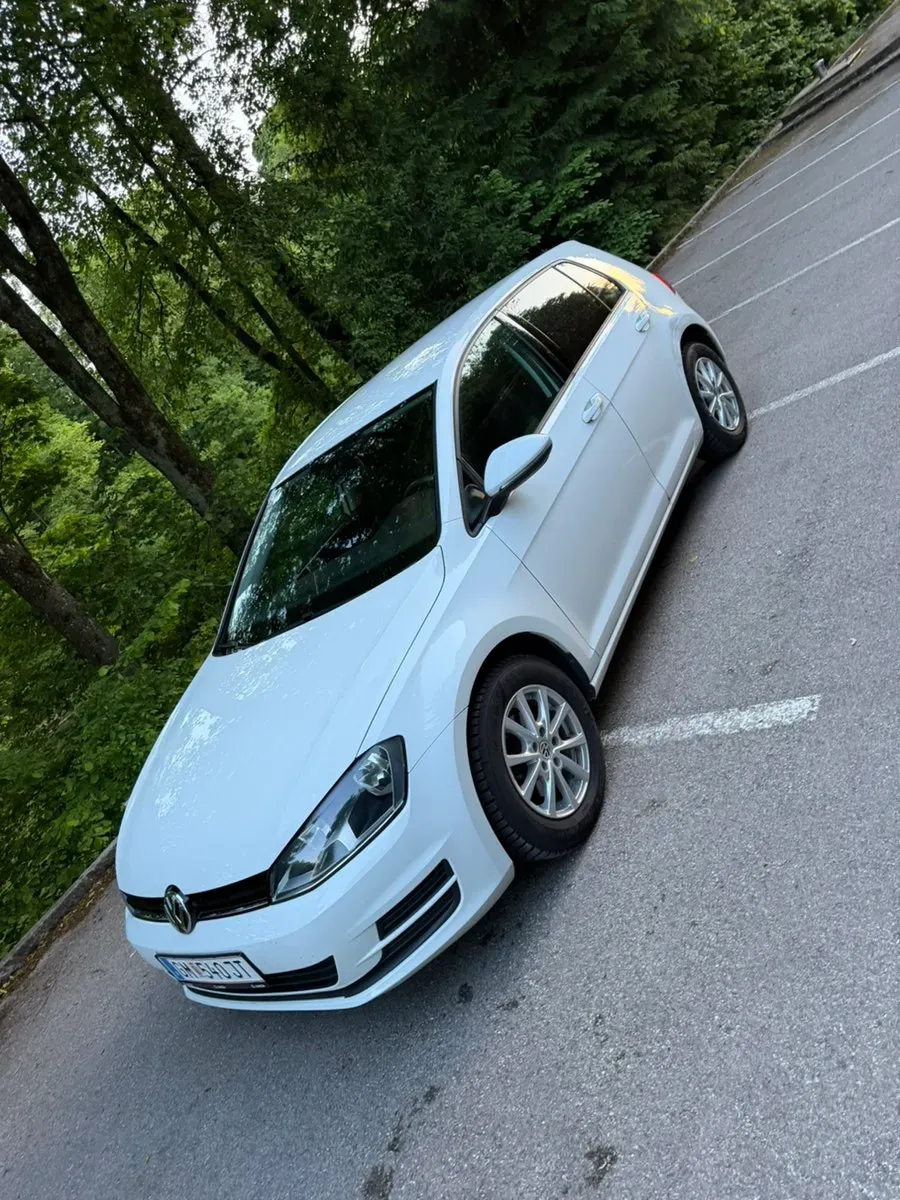 Volkswagen Golf 2015 photo 2
