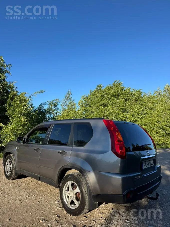 Nissan X-Trail 2009 photo 2