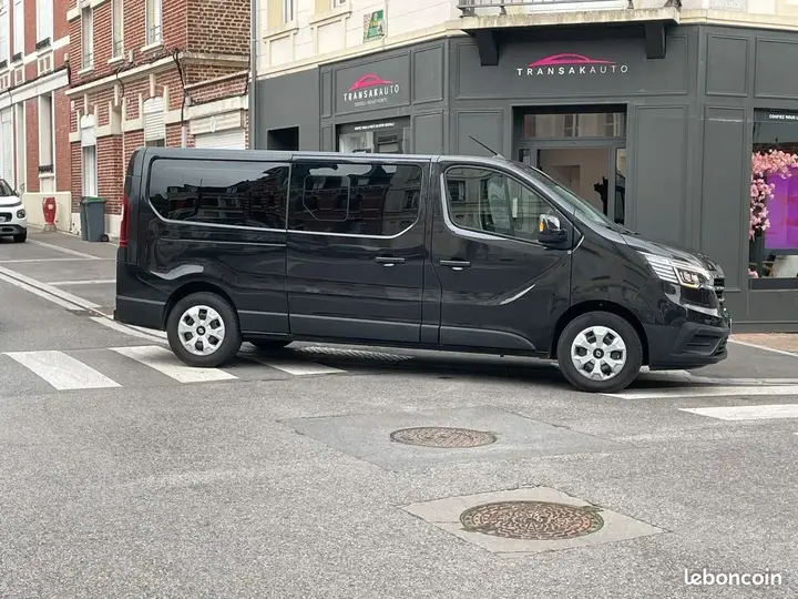 Renault Trafic 2026 photo 2