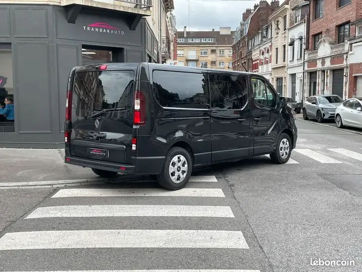 Renault Trafic 2026 photo 3