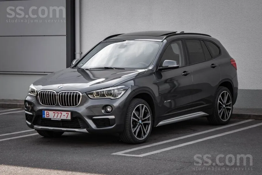 BMW X1