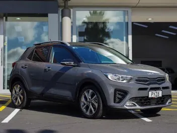 Kia Stonic 2023 photo 2